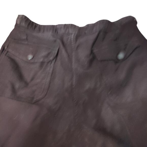 BEVA Vintage Military Shorts – Brown, European Size 30, Surplus Utility Style - Picture 3 of 4